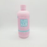 بلسم لشعر طويل وقوي من هير برست: بلسم بجوز الهند والافوكادو يساعد على تقوية نمو الشعر واطالته . تم تصميمه على أكثر من 95% من المواد الطبيعية. يحتوي على فيتامين أي وبروتينات القمح التي تعمل على انتفاخ جذور الشعر بالرطوبة مما يمنح الشعر أكثر سمكا ولمعانًا وصحة لتقوية الشعر . يحتوي على أحماض أمينية تساعد في تقوية الشعر التالف وتقليل تكسر الشعر. تحتوي تركيبته على البانثينول المشتق من فيتامين ب 5 الذي يساعد على ترطيب الشعر ، مما يعني أنه يتغلغل في الجلد ليدخل جذور الشعرة للاحتفاظ بالماء ورطوبة الشعر. يتميز بتقليل تكسر الشعر ويسمح له بالنمو لفترة أطول وأقوى.